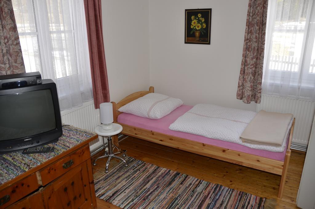 Villa Haus Rosina à Admont Extérieur photo