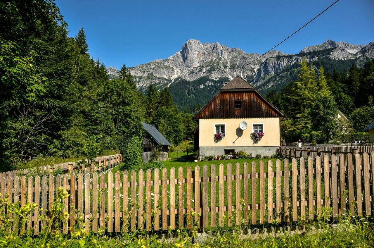 Villa Haus Rosina à Admont Extérieur photo