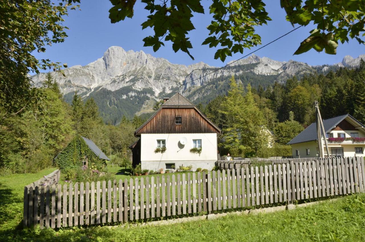 Villa Haus Rosina à Admont Extérieur photo