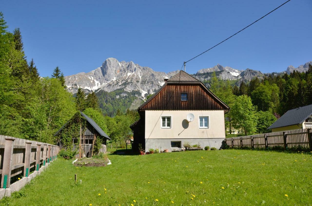 Villa Haus Rosina à Admont Extérieur photo